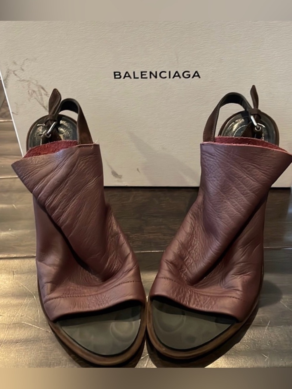 Balenciaga Women's Rogue Aubergine/Fond Leather Slingback Heels size 7